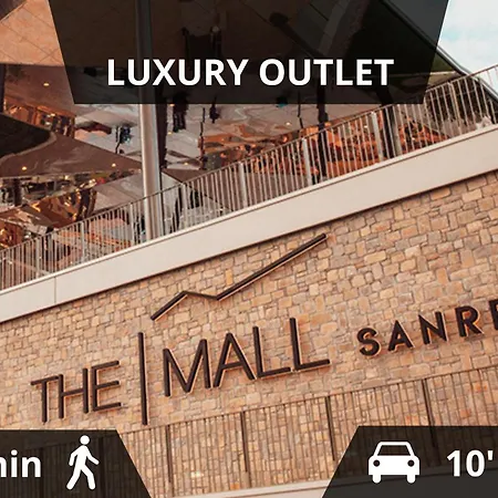 Apartmán In Piazza Colombo A 300mt Dal Mare *